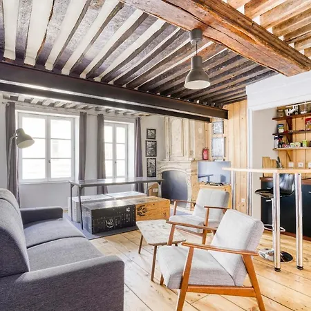 Apartment Charming In Hyper Center